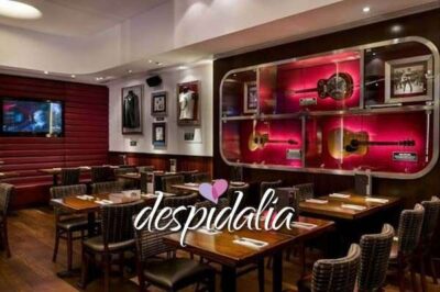 Lezione di Cocktail al Hard Rock Cafe Barcellona