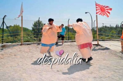 Parco avventura a Sitges per addio al nubilato e celibato