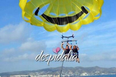 Parasailing a Sitges