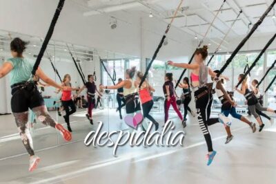 Bungee fitness a Barcellona per addio al nubilato