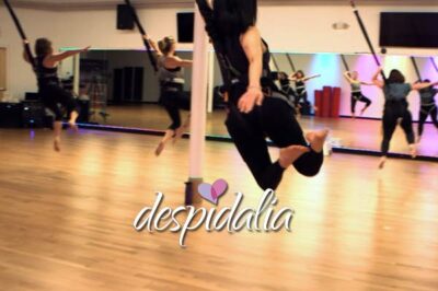 Fitness bungee per addio al nubilato