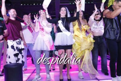 Cena spettacolo a Barcellona per addio al nubilato e celibato