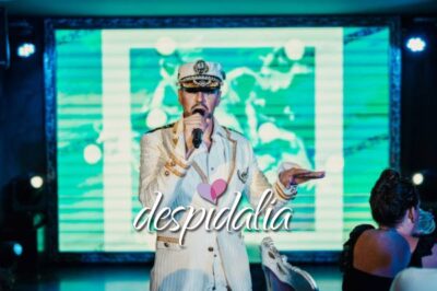 Cena con spettacolo musicale a Sitges