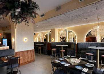 Ristorante vicino alle Ramblas per addio al nubilato e celibato, a Ciutat Vella (Barcellona)